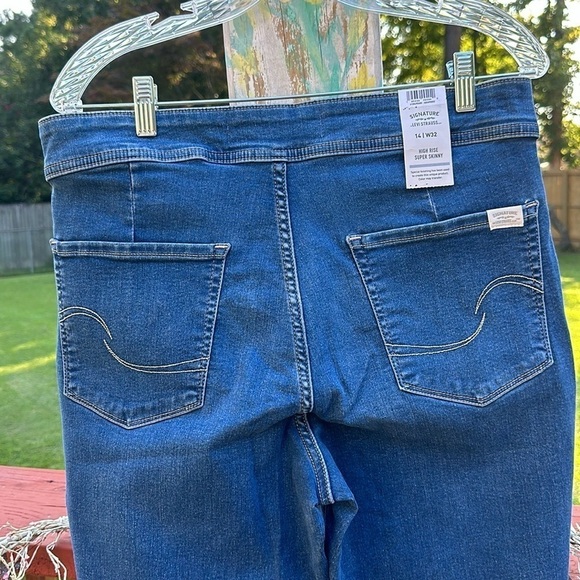 🧨NWT! Levi’s High-Rise Super Skinny Jeans stretch modern size14/ 32W - Picture 7 of 12